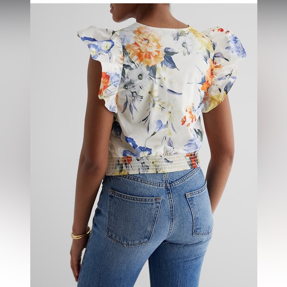 Express Womens Multicolor Floral Flutter Sleeve V-Neck Ruched Blouse Top… - Picture 3 of 7